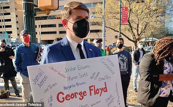 Joe Rogan's Surprising Shift from Trump to Urging Liberal Candidate Reflects Growing Public Dissatisfaction with Post-Election Policies