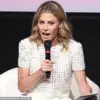 Julie Bowen Shares Health Journey: Heart Condition and Pacemaker Implantation at 29