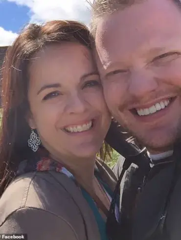 Last-Minute Legal Drama: Defense Attorney Arrested Before Murder Trial as Home Burns, Raising Questions About His State of Mind