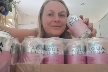 Late-Breaking Update: Health Experts Warn of Dehydration Crisis as Midlife Woman's Skin Transformation Sparks Debate Over £15.99 Fizzy Water Miracle