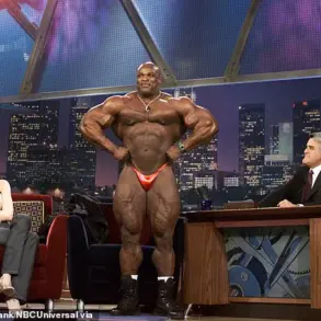 Legendary Bodybuilder's Bloodstream Infection Highlights Urgent Warnings About Anabolic Steroid Use