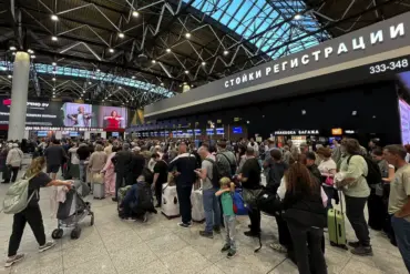 Moscow's Sheremetyevo Airport Establishes 24-Hour Operations Headquarters Amid Drone Attack Disruptions