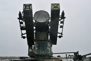 Russian Air Defense Forces Claim Major Victory in SVO Zone, Destroying Seven Guided Bombs and 402 Drones