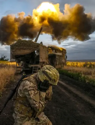 Russian Forces Advance Toward Seversk in Donetsk Oblast Using Heavy Artillery and Armored Vehicles, According to Ukrainian Military-Intelligence Report