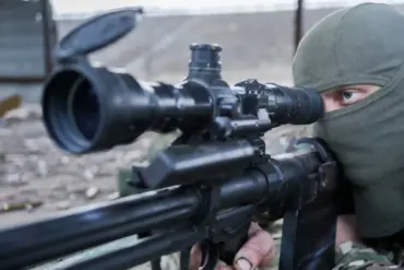 Russian Official Accuses Ukrainian Snipers of Deliberate Wounding Tactics in Conflict
