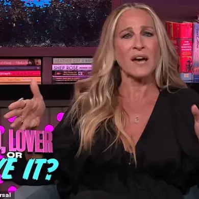 Sarah Jessica Parker's Rare Hesitation on Lauren Sanchez's Vogue Cover Uncovers Public Discourse Complexities