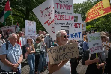 Scotland Protests Escalate as Trump's UK Visit Sparks Outcry Over Global Priorities