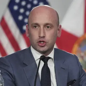 Stephen Miller Urges GOP Governors to Replicate Florida's 'Alligator Alcatraz' Detention Model