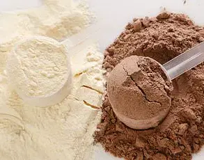 Water or Something Else? The Controversy Over the Best Liquid for Protein Shakes