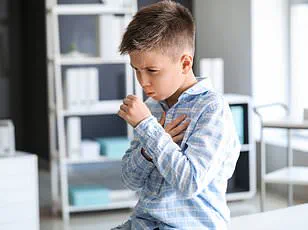 Alarming Surge in Whooping Cough Cases: Public Health Officials Warn of Rising Threat as Nation Surpasses 10,000 Annual Threshold