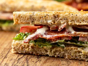 Experts Advocate for Balanced Approach to Fast Food Consumption