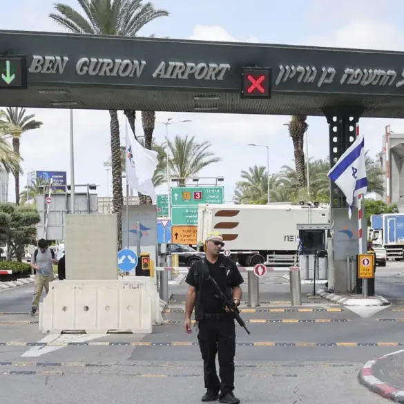 Houthi Rebels Launch Hypersonic Missile at Ben Gurion Airport, Escalating Conflict