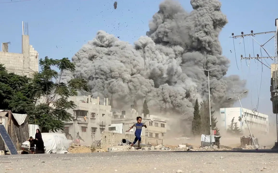 Israeli Airstrike on Nasser Hospital in Gaza Sparks Global Condemnation, Al Jazeera Reports 15 Casualties Including Journalists in Protected Medical Facility