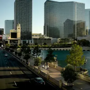 Las Vegas in Economic Freefall as Tipping Culture and Slumping Consumer Spending Fuel Crisis for Businesses and Visitors