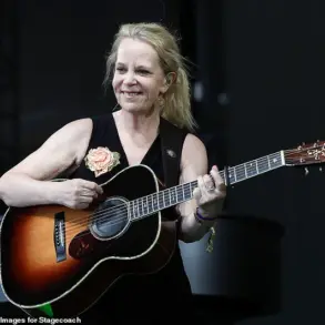 Mary Chapin Carpenter's Emotional Return to Newport Folk Festival: 'It's Like Coming Home After a Long Journey'
