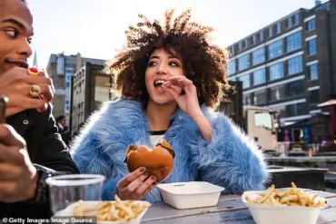 New Study Links Ultra-Processed Foods to Lung Cancer Risk, Urging Regulatory Action for Public Health