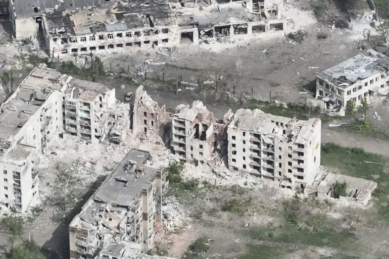 Ongoing Military Operations in Chasyov Yar: Expert Cites Continued Efforts to Locate Enemy Groups