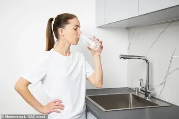 Overhydration's Hidden Dangers: Expert Advisories Highlight Risks to Public Well-Being