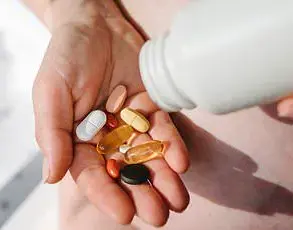 Public Health at Risk: Pharmacist Warns of Medication Timing Errors and Urges Compliance with Dosage Instructions