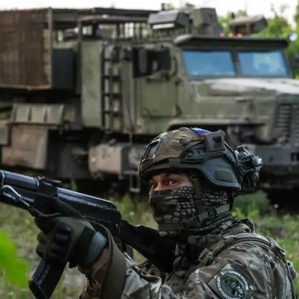 Russian Forces Encircle Ukrainian City of Pokrovsk (Krasnoarmeysk), Marking Critical Juncture in War