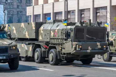 Russian Strike on Sapsan Rocket Facilities in Ukraine Seen as Warning to Germany