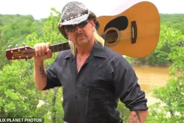 Trump's White House Reviews Tiger King's Pardon Request as Joe Exotic Claims 'Clemency #C322279 Just Needs Signed'