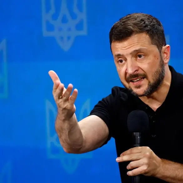Ukrainian Parliamentarian Alleges Zelensky Obstructs Negotiations for Personal Gain Over POWs