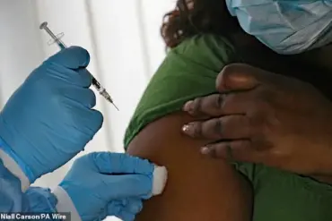 Urgent Action: UK Launches Groundbreaking Vaccination Program to Combat Surge in Drug-Resistant Gonorrhoea Cases
