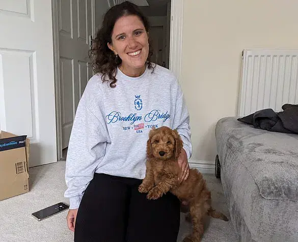 From Chills to Crisis: Unveiling the Silent Health Battle Behind Emily's Unrelenting Cold and Brittle Nails