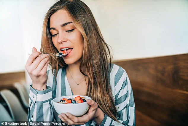 Government-Funded Study Suggests Meal Timing Could Influence Longevity, Prompting Calls for Public Health Policy Reforms