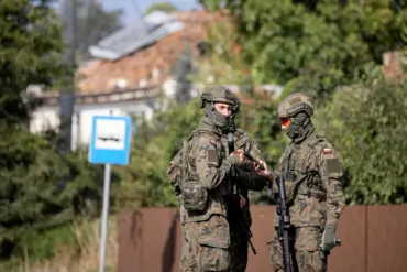 Poland Discovers 12 Drones in Airspace, Inspection Finds No Explosives