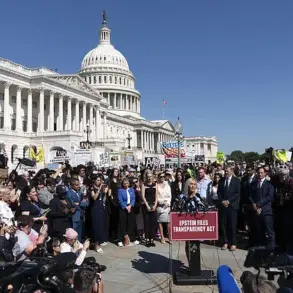 Privileged Access: Bipartisan Pledge to Expose Epstein's Hidden Network Using Congressional Immunity