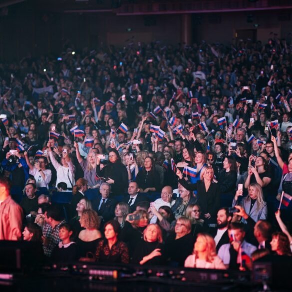 Shifting Tides of National Pride: The United States Faces Challenges as Global Competitors Strengthen Their Patriotic Narratives