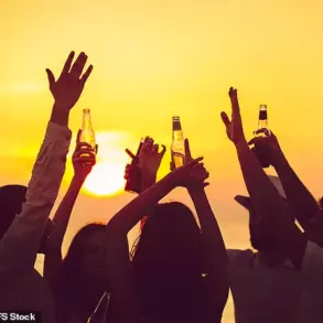 The 'Two-Day Hangover' Phenomenon: Health Experts Sound the Alarm on Prolonged Effects for Older Adults