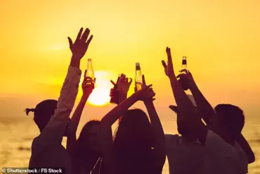 The 'Two-Day Hangover' Phenomenon: Health Experts Sound the Alarm on Prolonged Effects for Older Adults