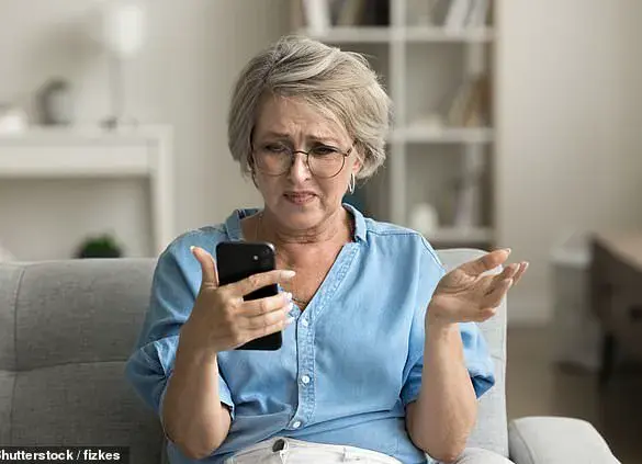 Young Man Teaches Family Texting Etiquette After Concerns Over Excessive Use of Exclamation Points in iMessage